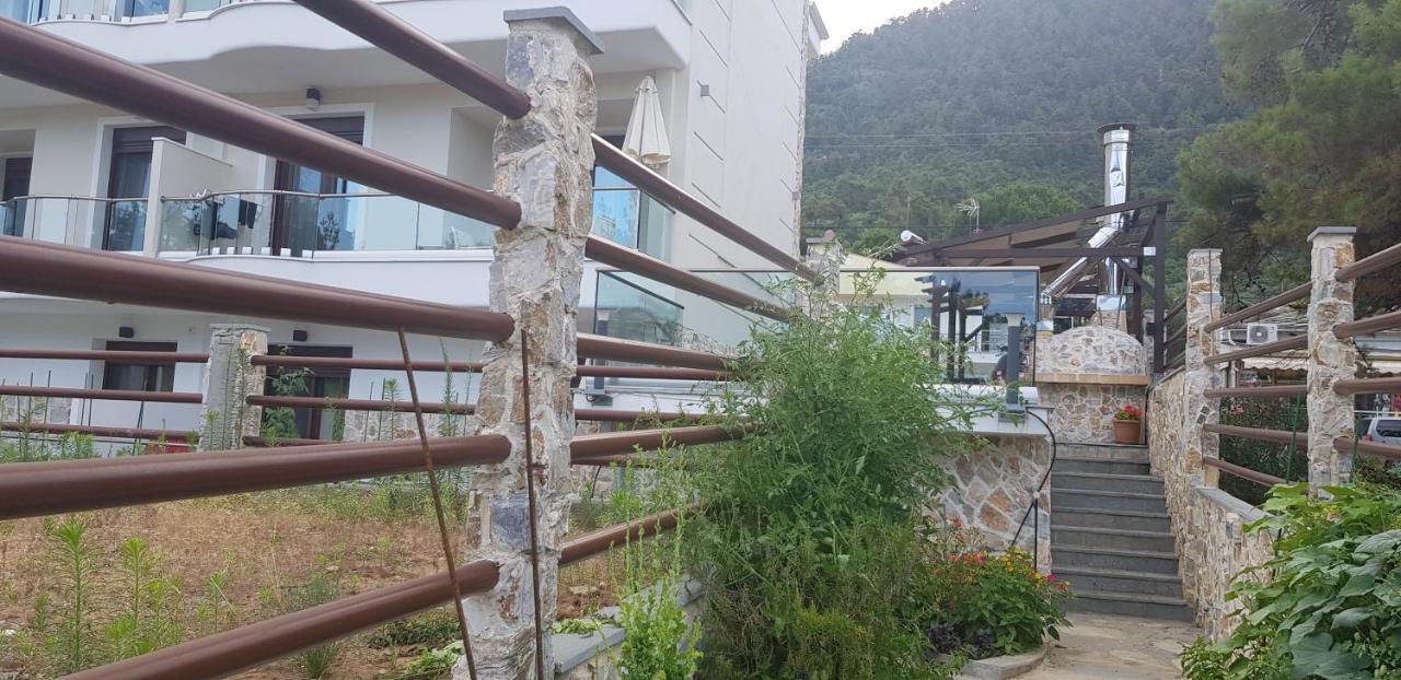 Hatzoudis Luxury Suites Chrysi Ammoudia Dış mekan fotoğraf