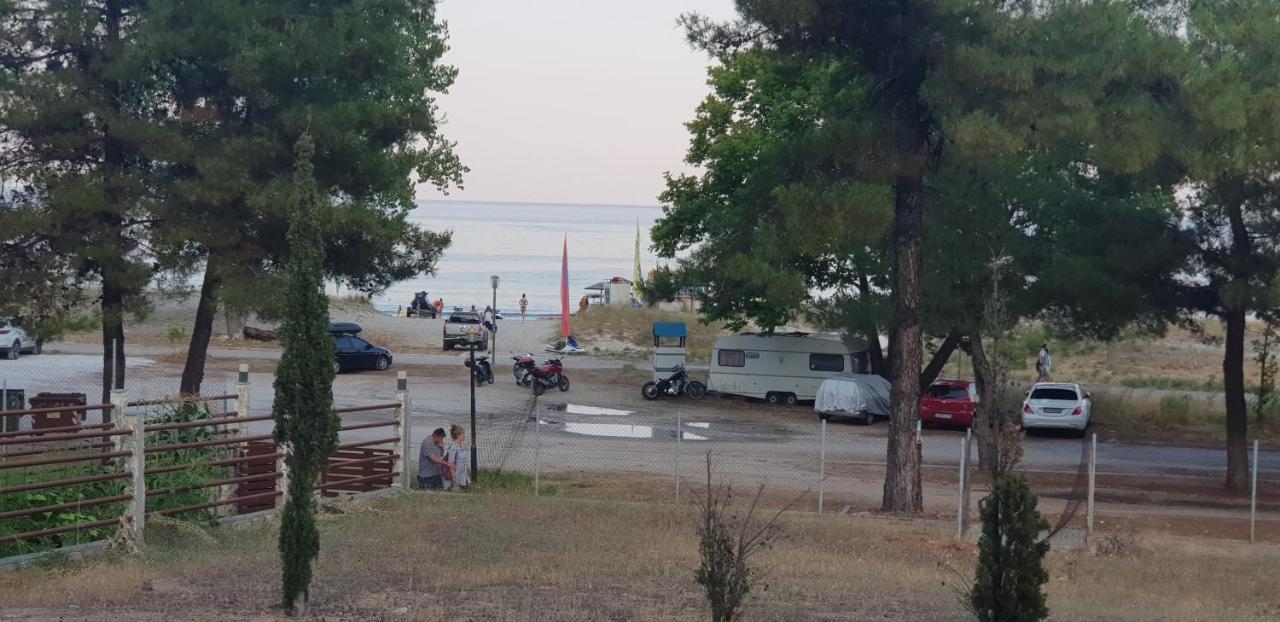 Hatzoudis Luxury Suites Chrysi Ammoudia Dış mekan fotoğraf