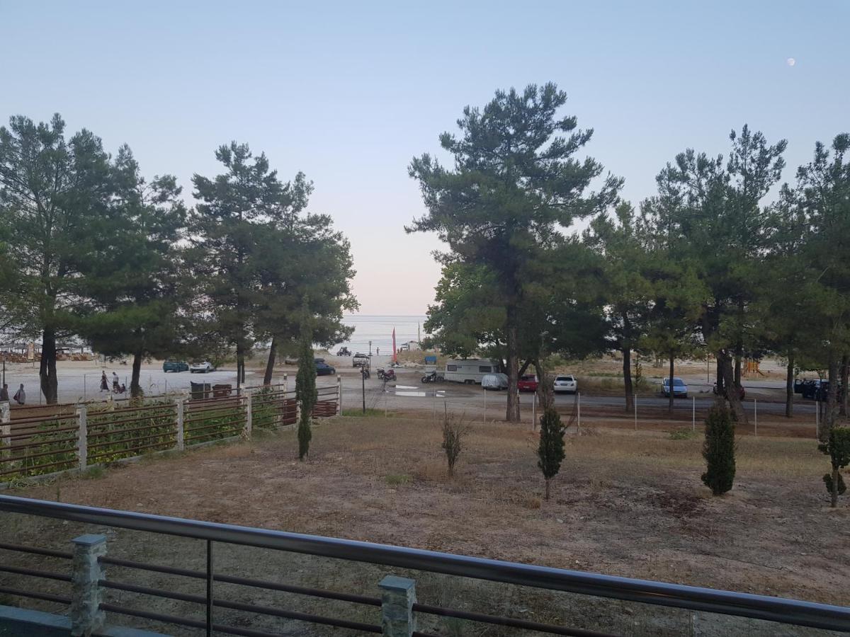 Hatzoudis Luxury Suites Chrysi Ammoudia Dış mekan fotoğraf