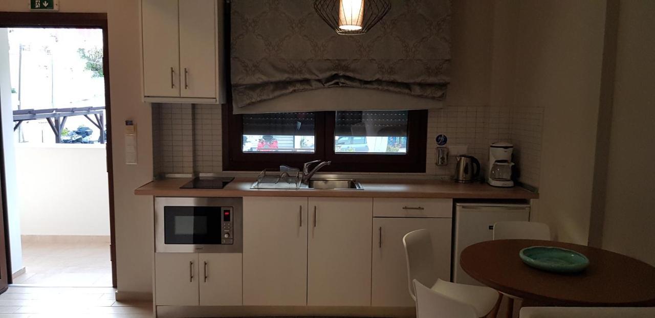 Hatzoudis Luxury Suites Chrysi Ammoudia Dış mekan fotoğraf