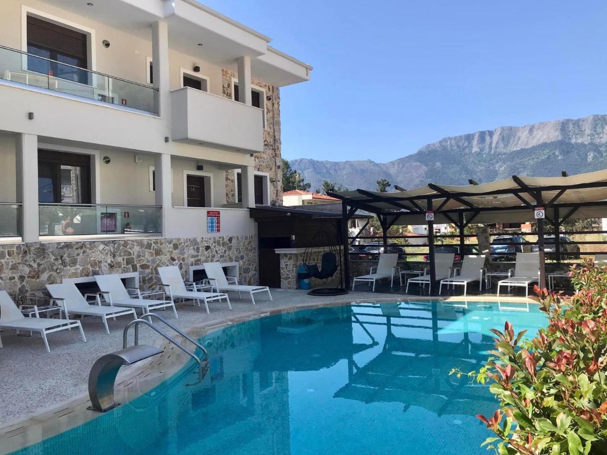 Hatzoudis Luxury Suites Chrysi Ammoudia Dış mekan fotoğraf