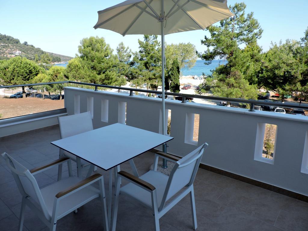 Hatzoudis Luxury Suites Chrysi Ammoudia Dış mekan fotoğraf
